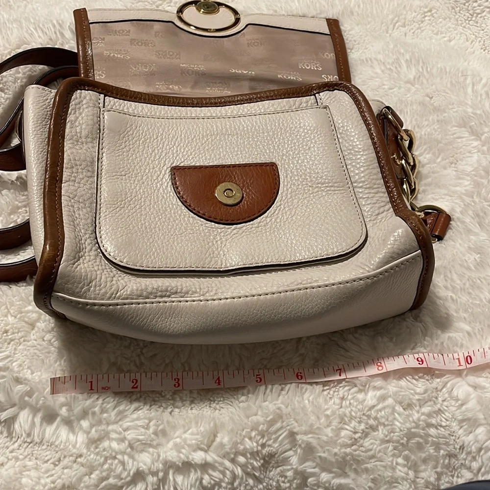 Michael Kors white and brown crossbody‎ - Picture 7 of 9